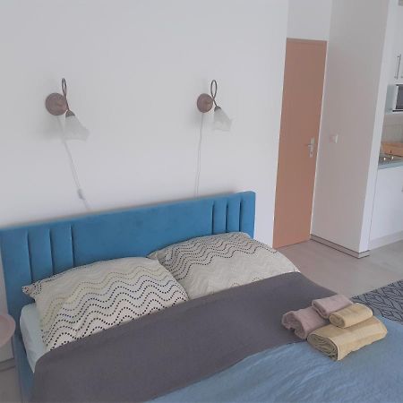 Ferienwohnung Liliom Apartman Hévíz Exterior foto