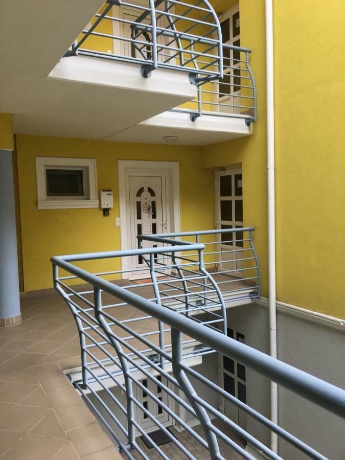 Ferienwohnung Liliom Apartman Hévíz Exterior foto